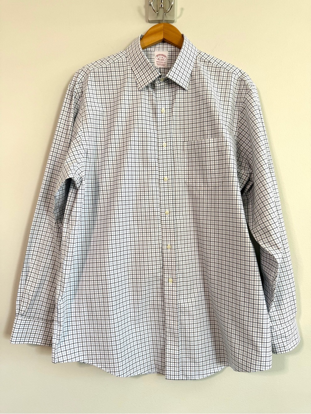 Brooks Brothers Non-Iron Stretch Dress Shirt Madison Fit 17-36 Plaid